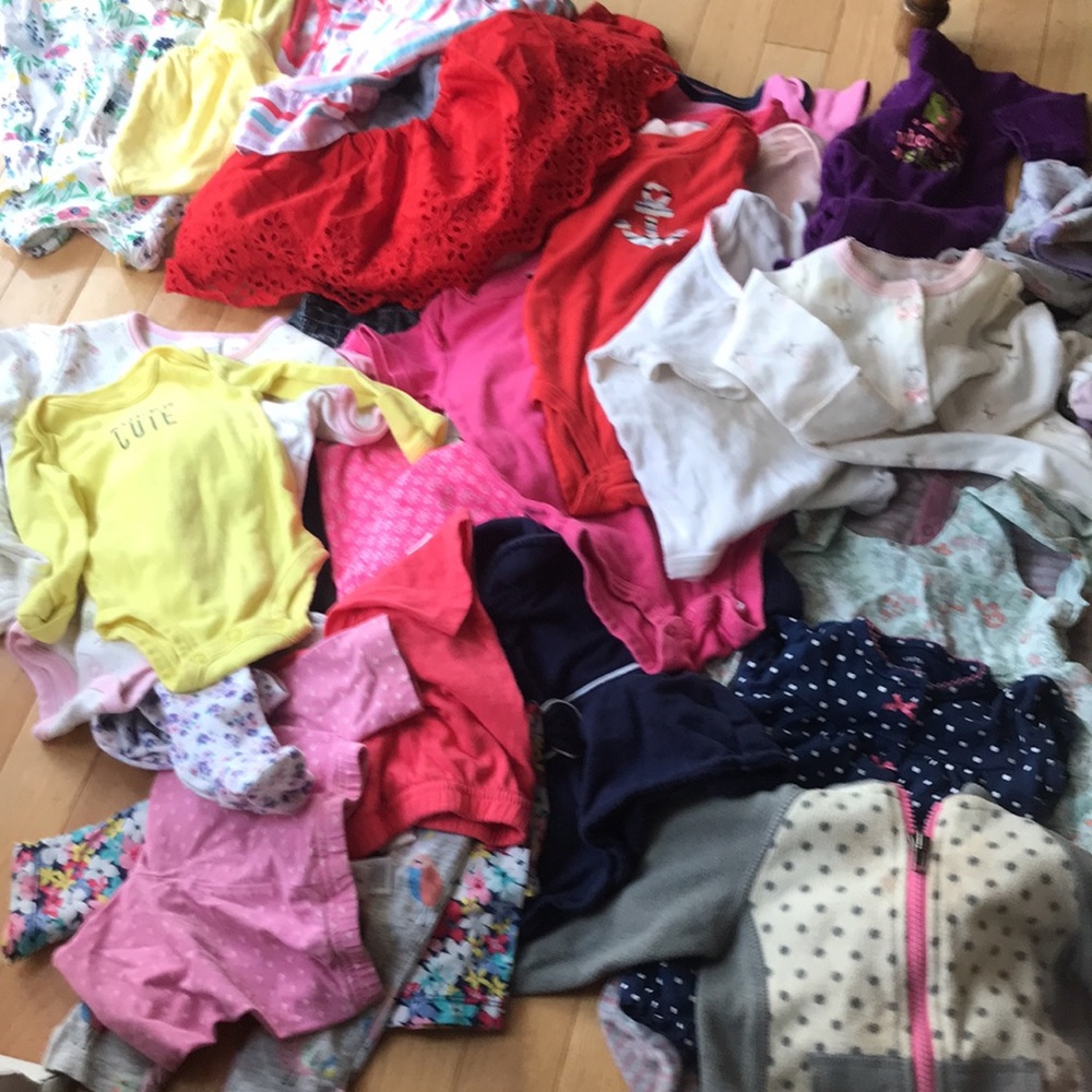 31 + items Baby’s first 12 months clothing bundle